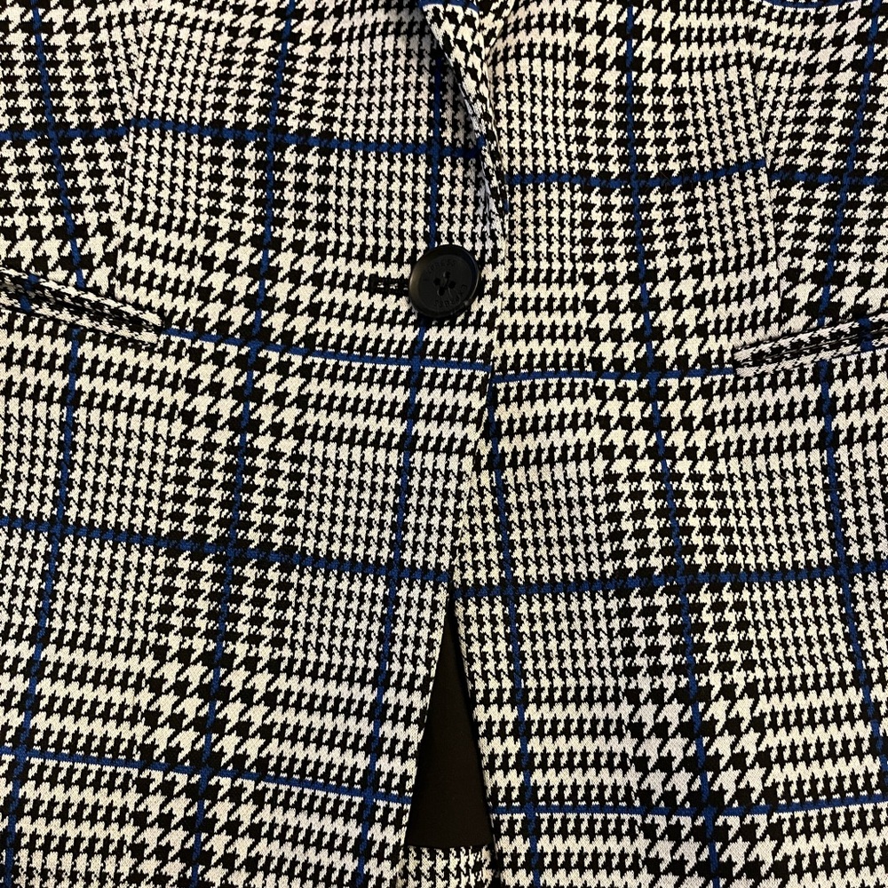 Express Plaid Blazer - Size 6 - Picture 3 of 8